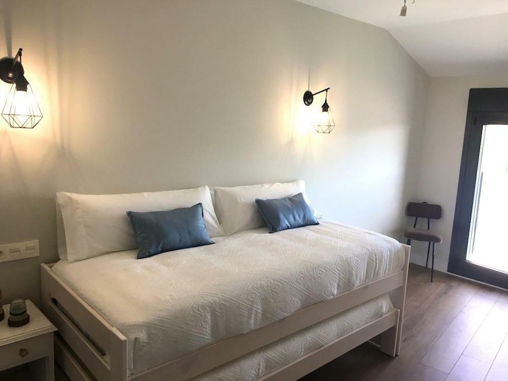 Apartamentos Turisticos Leiva -La Rioja Екстериор снимка