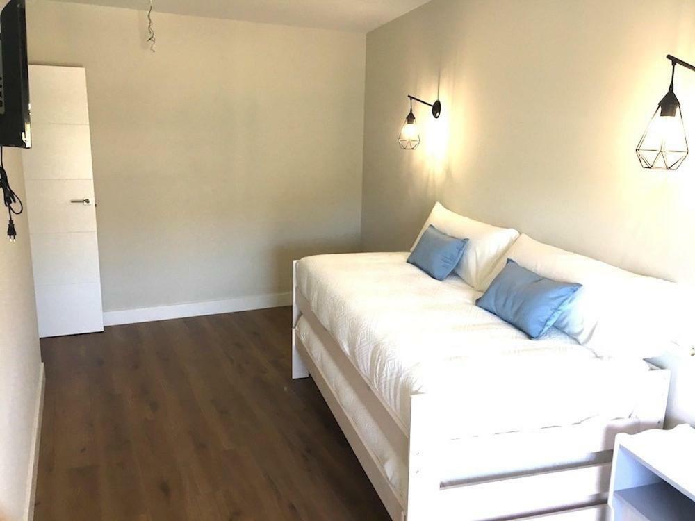 Apartamentos Turisticos Leiva -La Rioja Екстериор снимка